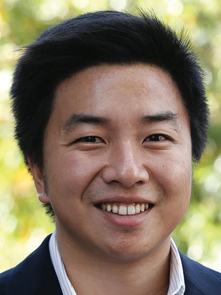 photo of Dan J. Wang