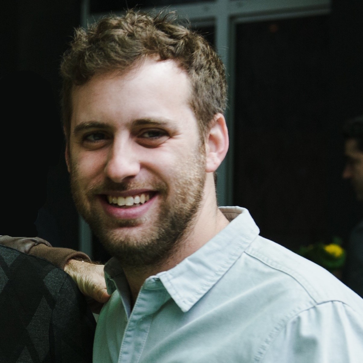 Dr. Aviv Landau